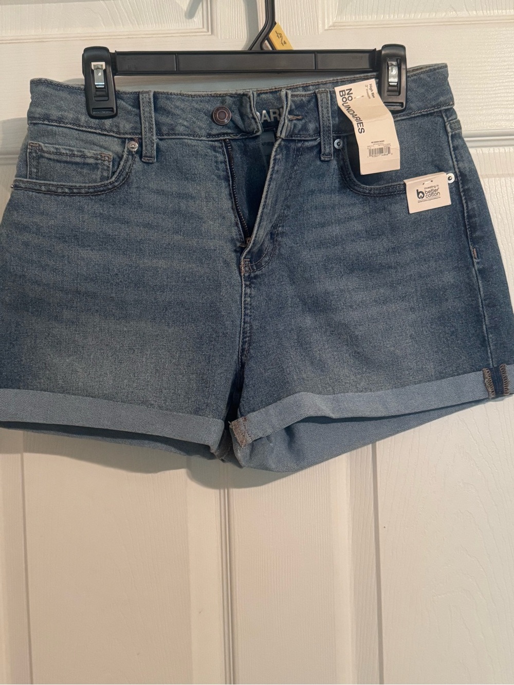 No Boundaries Light Blue Denim Roll-Cuff Jean Shorts